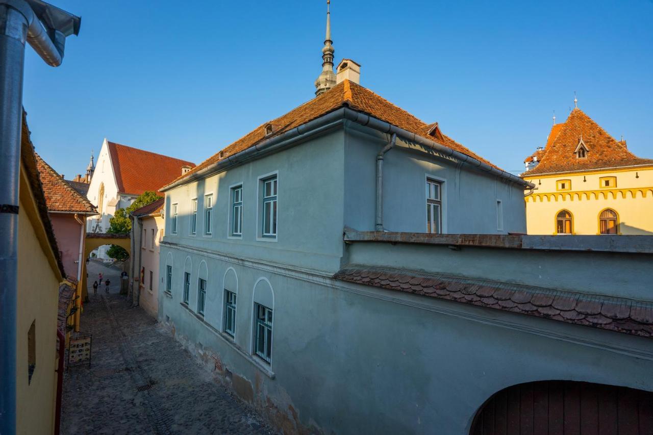 Casa Josef Bacon - La Strada - Aparthotel Sighisoara Exterior photo